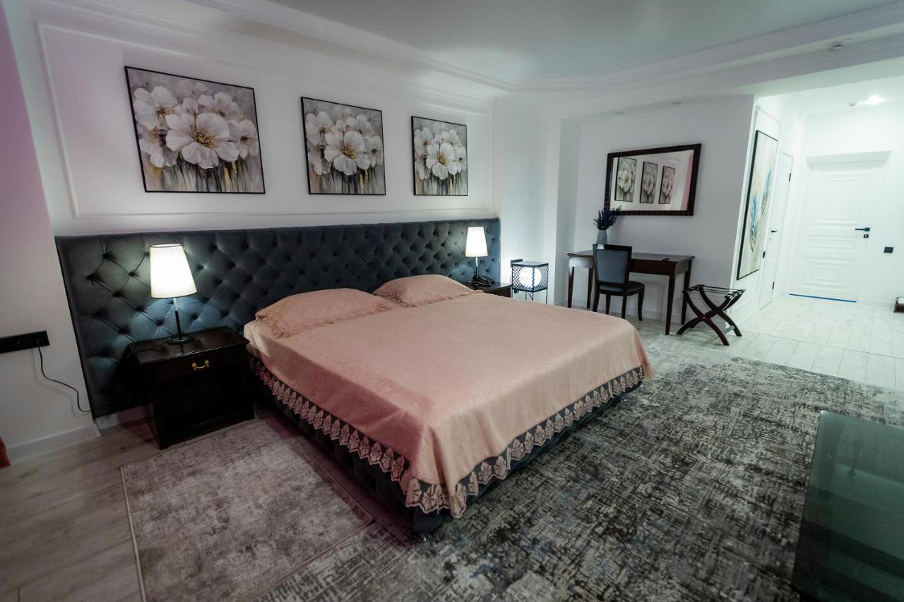 Metelitsa Hotel 卡拉甘达 外观 照片